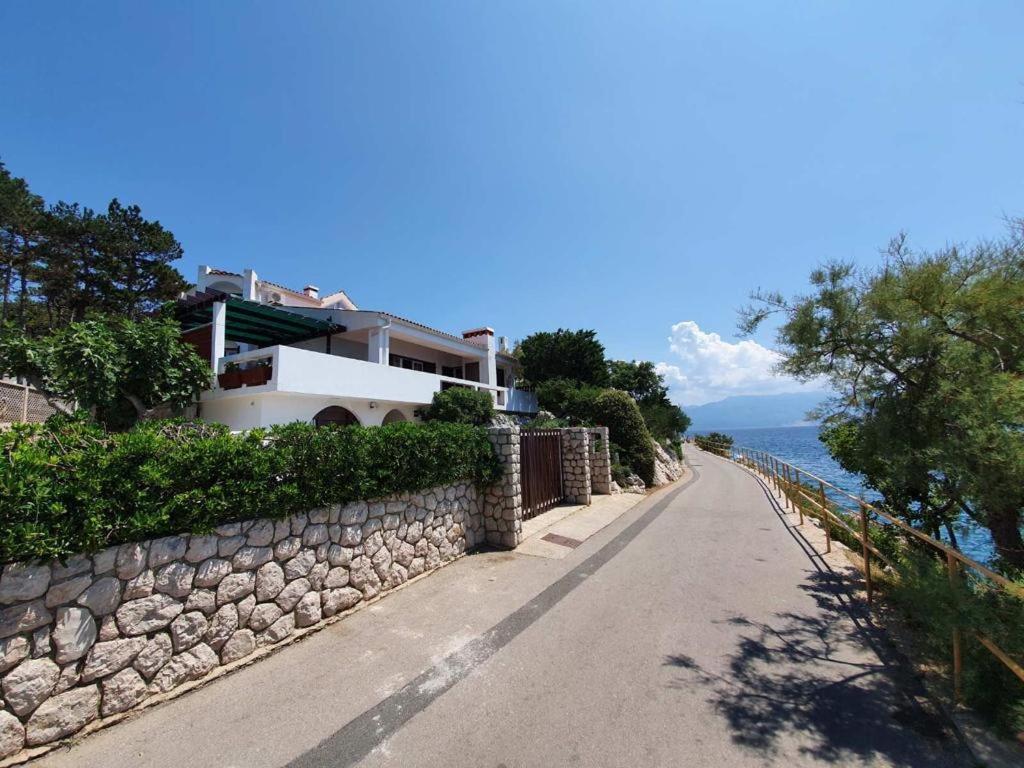 Apartment Kori Baška Eksteriør bilde